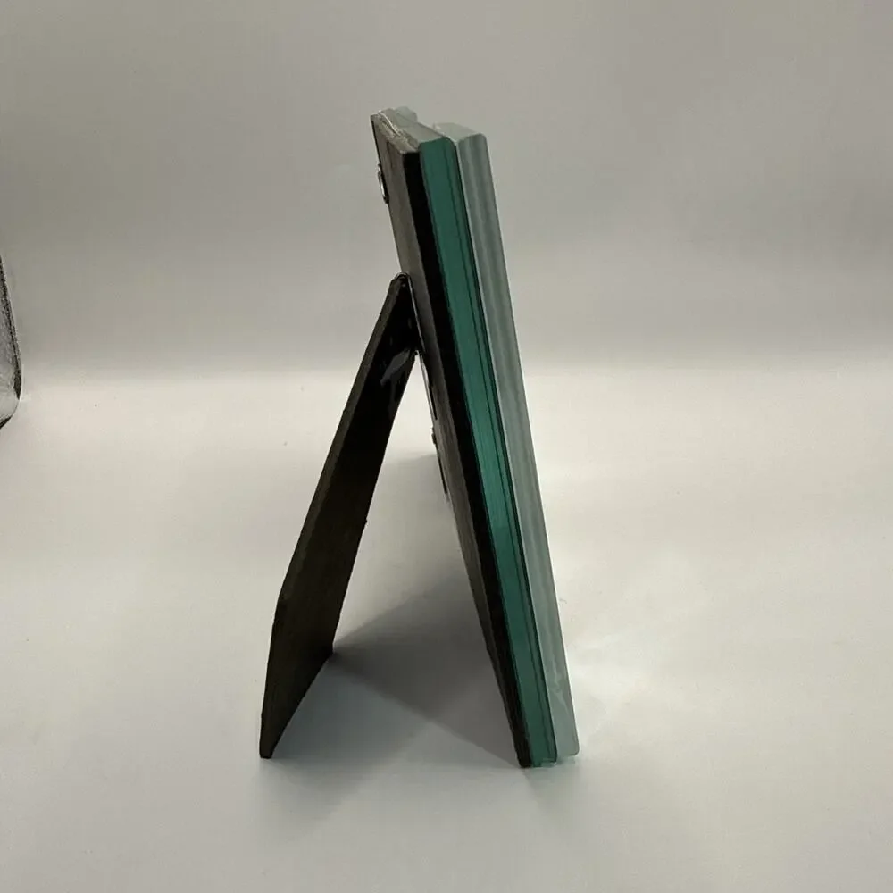 Water Le Productions 3 Panel Mirror Picture Frame